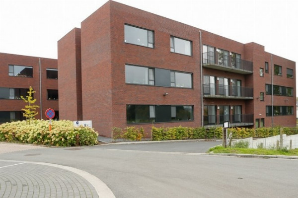 Denderhoutem_WZC - 1